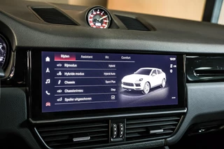 Porsche Cayenne Coupé 3.0 E-Hybrid|ACC|GTS-stoel|Chrono|Pano / 52