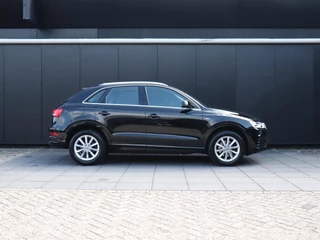 Audi Q3 1.4 TFSI CoD Adrenalin | AUT. | PDC | TREKHAAK | NAVI | CRUISE | / 5