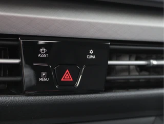 Volkswagen Golf 1.5 eTSI Life Edition  | Facelift | Head-up | Winter pakket / 49
