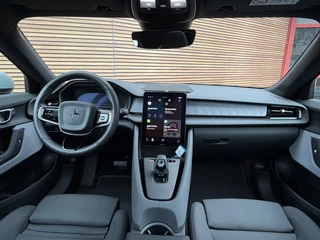 Polestar 2 Long Range Single Motor Prime 82 kWh / 2