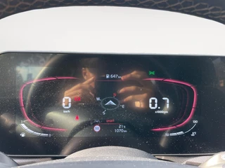 Kia Stonic 1.0 T-GDi MHEV DynamicPlusLine | Cruise Control | Climate Control | Camera | Navigatie | Stoelverwarming | Stuurverwarming | Privacy Glass | / 17