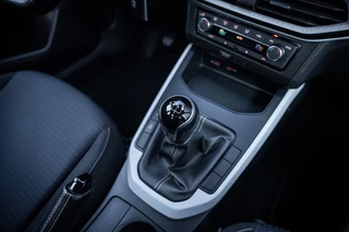 Seat Arona 1.0 TSI Style | Camera | App-connect | Parkeerhulp | Cruise control | LED | DAB+ | / 56