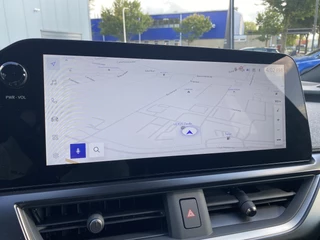 Lexus UX 300h Ultimate Edition DIRECT LEVERBAAR EL-ACHTERKLEP STUURVERW STOELVERW GROOT-SCHERM BLIND-SPOT / 22