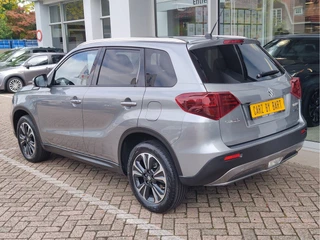 Suzuki Vitara 1.5 HYBRID STYLE AUTOMAAT  Adaptive Cruise | Dodehoeksensoren | Keyless / 4