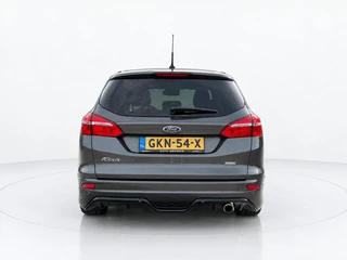Ford Focus Wagon 1.5 Titanium NAVI - STOELVERWARMING / 7