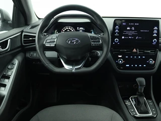 Hyundai IONIQ 1.6 GDi PHEV Comfort Carplay navigatie | Trekhaak | Camera | S / 4