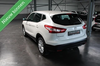 Nissan Qashqai 1.2 Connect Edition/Pdc/Cam/Navi/Tel/ / 2