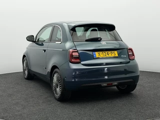 Fiat 500 3+1 Urban 24 kWh 3-Fase SOH 94,6% Camera | Carplay&Android | Stoelverwarming | Led / 12