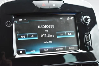 Renault Clio 0.9 TCE LIMITED CARPLAY / DEALER ONDERHOUDEN / 34