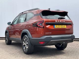 Dacia Bigster 1.2 Mild Hybrid 140 Journey Sleep Pack 360° Trekhaak Carplay / 38