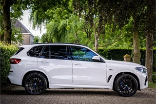 BMW X5 xDrive45e M Sport  22" Laser Crafted Clarity HUD Panorama Trekhaak / 17