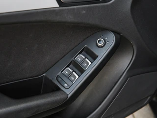 Audi A4 Avant 1.8 TFSI Advance | Xenon | Navi | 18'' rotor | Climate control | Cruise control | Trekhaak / 28