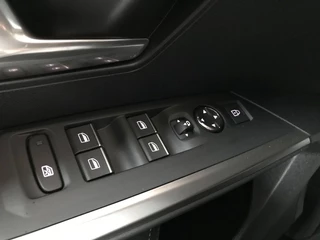 Peugeot 5008 Hybrid 145 GT Automaat / 33