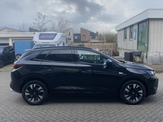 OPEL Grandland X 1.6 Turbo Hybrid 225pk Aut Business Edition / 7