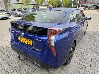 Toyota Prius 1.8 HYBRID FIRST EDITION NAVI STOELVERW AFN-TREKHAAK PARK-SENSOREN BSM CAMERA HUD BLUETOOTH / 4