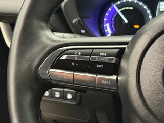 Mazda MX-30 E-SkyActiv R-EV 170 Exclusive-line PHEV | Adaptive Cruise | Camera | CarPlay | Stoel-/Stuurverwarming | HeadUp Display / 15