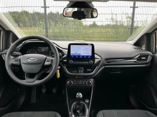 Ford Fiesta 1.1 Trend | Carplay | Navi | PDC | Cruise Control | / 4
