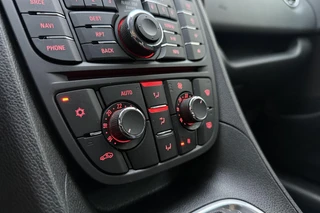 Opel Meriva 1.4 Turbo 140pk Cosmo | Navigatie | Trekhaak | Climate control | Cruise control  | Lichtmetalen velgen | Parkeersensoren / 23