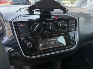Volkswagen up! Up 1.0 BMT MOVE - NL Auto Airco Cruise Bluetooth Park. sens. achter / 23
