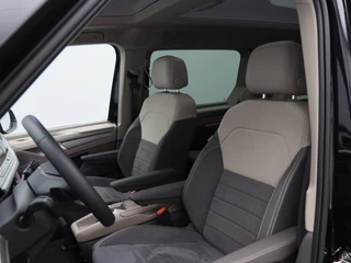 Volkswagen Multivan 1.5 eHybrid 245 Pk L2 Bulli Edition 4Motion | 6-Persoons | Panoramadak | Harman & Kardon | Camera | Trekhaak | 19 Inch | 5.703 Km !! / 23