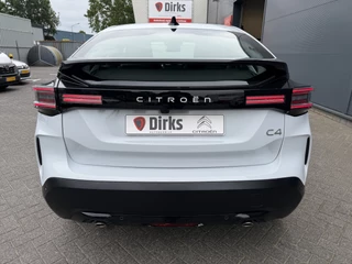 Citroën C4 145pk Hybride Plus (Camera - LED - Navigatie - Automatische Airco - Parkeersensoren - Apple Carplay) / 6