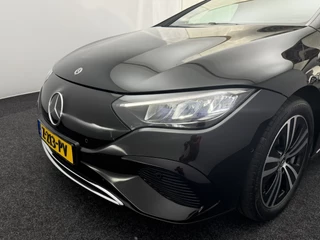 Mercedes-Benz EQE 300 Business Edition 89 kWh SOH 98,9% Warmtepomp | Panoramadak | Leer | Adaptive Cruise Control / 33
