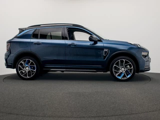 Lynk & Co 01 1.5 261PK Plug-in Hybrid * 360° Camera* Pano/dak Apple/Carplay Adaptive/Cruise / 28