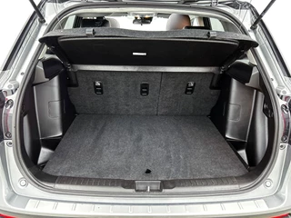 Suzuki Vitara 1.4 Boosterjet Comfort Smart Hybrid | Adaptive Cruise | Stoelverwarming | Navigatie | Camera | Panoramadak / 33