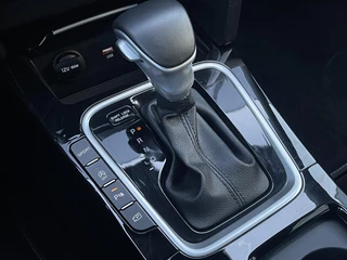 Kia XCeed 1.5 T-GDi DynamicPlusLine Automaat | Navi | Clima | Camera | Stoel/-Stuurverwarming | Afneembare Trekhaak | Elektr. Achterklep | Adaptieve Cruise | Keyless Entry / 23