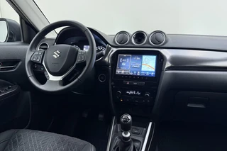 Suzuki Vitara 1.4 Boosterjet Smart Hybrid Style 110pk | Navigatie | Climate Control | Stoelverwarming | Cruise Control Adaptief | Luxe Bekleding | Camera | Dodehoekdetectie / 31