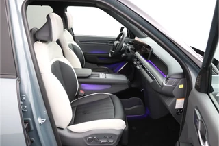 Kia EV9 GT-Line AWD 99.8 kWh - Schuif-/kanteldak - Stoelverwarming-/ventilatie - Massage zetel - Head-Up - Fabrieksgarantie tot 02-2033 / 31