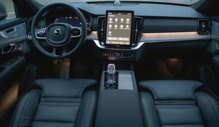 Volvo XC90 2.0 T8 Plug-in hybrid AWD Ultra Bright MY 2026 Facelift / 11