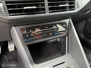 Volkswagen Taigo 1.0 TSI R-Line Business / CarPlay / Camera / 27