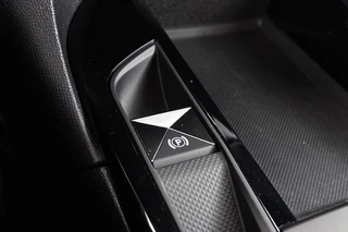 DS 3 Crossback E-Tense Performance Line 50 kWh SOH 99% Stoelverwarming Head-Up / 40