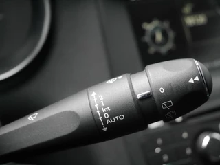 Citroen C4 1.2 PureTech Tendance | 130PK | Navigatie | Climate control | Extra getint glas | Lichtmetalen velgen | Cruise control | Trekhaak | Automatische verlichting | Regensensor | / 20