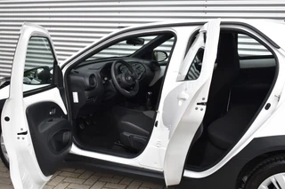 Toyota Aygo X 1.0 VVT-I MT PLAY / NL AUTO / 1e EIGENAAR / 100% DEALER ONDH. / 4
