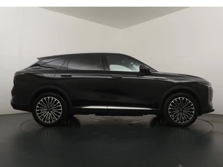 Omoda 9 SHS 1.5T-GDi SHS-P Premium 5p  - FULL OPTIONS - Stoelmassage - Head-up Display - Stoelverkoeling/verwarming - AppleCarplay - Android Auto - - 7 Jaar of 150.000 Fabrieksgarantie / 10