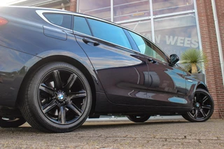 BMW 5-serie Gran Turismo 535i High Executive | NL auto | Facelift | Camera | Navigatie | Bluetooth | Xenon | PDC | Climate control | Cruise control | 19 inch | Elektrische achterklep / 46