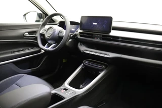 Jeep Avenger Avenger 54 kWh | Navigatie | LED projector koplampen | Elektrische achterklep | 18'' lichtmetalen velgen | Camera | Stoelverwarming | Snel leverbaar! / 4