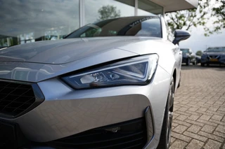 CUPRA Leon 1.4 E-HYBRID VZ ALL IN PRIJS ,Carplay , Navi, ACC / 7
