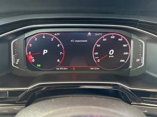 Volkswagen Polo 2.0 TSi 200pk GTi DSG 5-drs  SCHUIFDAK/BEATS/KEYLESS/CAMERA/DODEHOEK/1E EIGENAAR! / 12