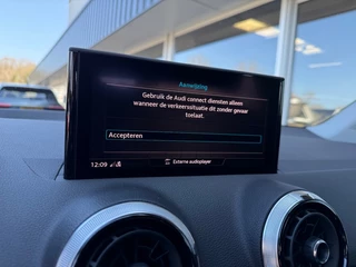 Audi Q2 35 TFSI Advanced edition NL Auto Camera Carplay 17 LMV / 35