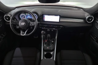 Alfa Romeo Tonale 1.3T PHEV Edizione Speciale Stuur/Stoelverwarming Adaptive Cruise Keyless Camera / 8