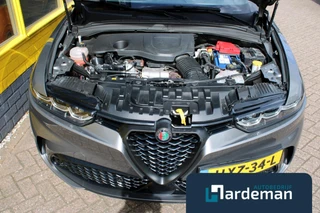 Alfa Romeo Tonale 1.5T Hybrid Edizione Speciale Carplay / 33