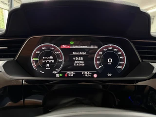 Audi Q8 Sportback e-tron 50 quattro S Edition 95 kWh | Pano | B&O| 22” | Massage | Adaptive Cruise | Matrix LED / 8