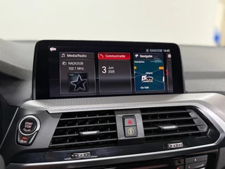 BMW X3 XDrive30i High Ex. M-Sport | Shadow-Line | Pano | Trekhaak | 20"| Ambient | Driving + Park Assist | Adaptief M-onderstel / 10