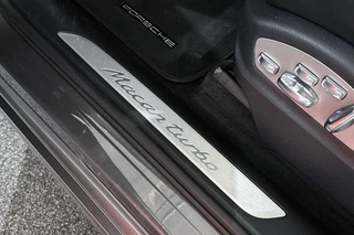 Porsche Macan 3.6 Turbo 1e Eigenaar NL Auto Panoramadak Sportchrono Luchtvering / 28