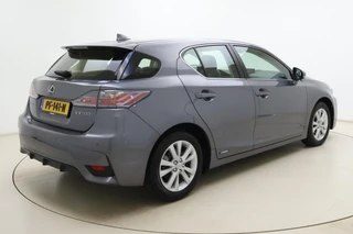 Lexus CT 200h Business Line | Navigatie | Climate Control | Achteruitrijcamera | Parkeersensoren voor & achter / 2
