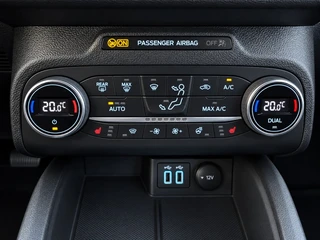 Ford Focus Wagon 125PK Active | Automaat | Winterpack | 17" Velgen | Apple Carplay/Android Auto | BTW auto / 26