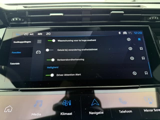 Peugeot 308 SW 180pk Plug-in Hybrid GT (Elektrisch Schuifdak - Elektrische Klep - Leder/Alcantara incl Stoelverwarming/ geheugen - 360gr Camera - Adaptieve Cruise Controle - Parkeersensoren V+A - LED - Keyless Entry) / 40